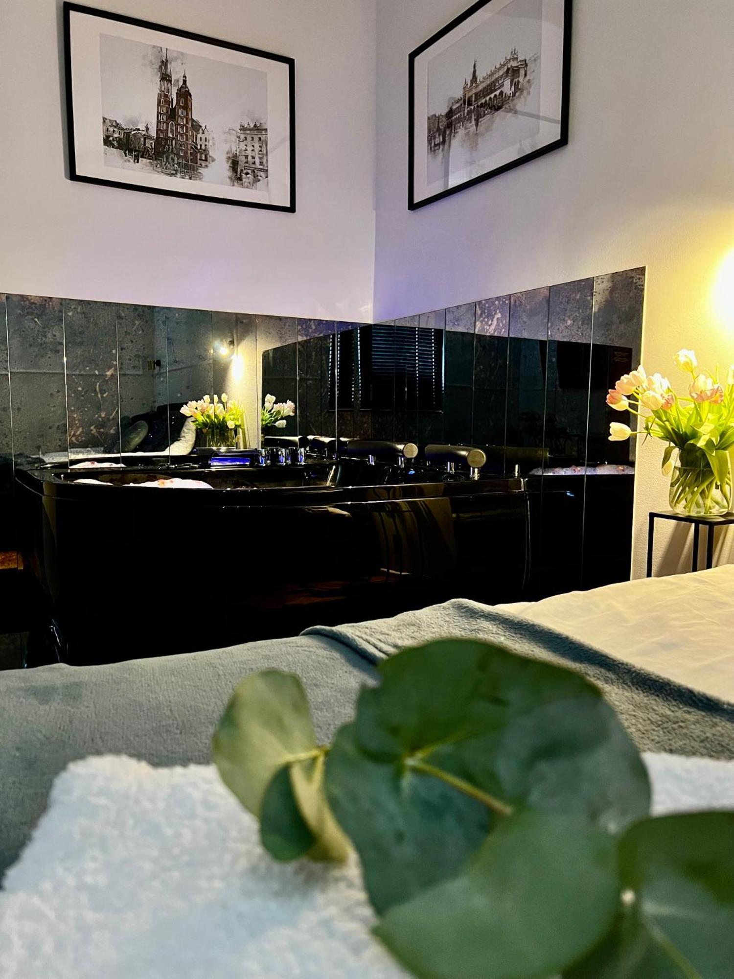 Krakow Old Town Apartment Jacuzzi - Wymeldowanie Do 13 Exterior foto